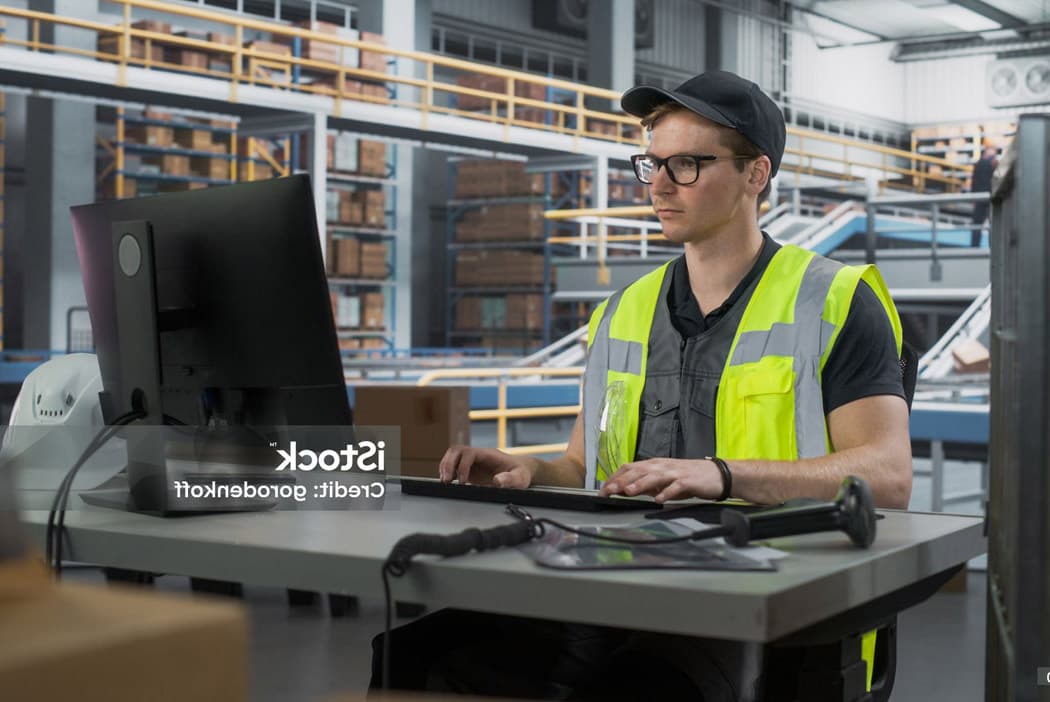 Ergonomic adjustable workstations in a manufacturing and assembly environment
